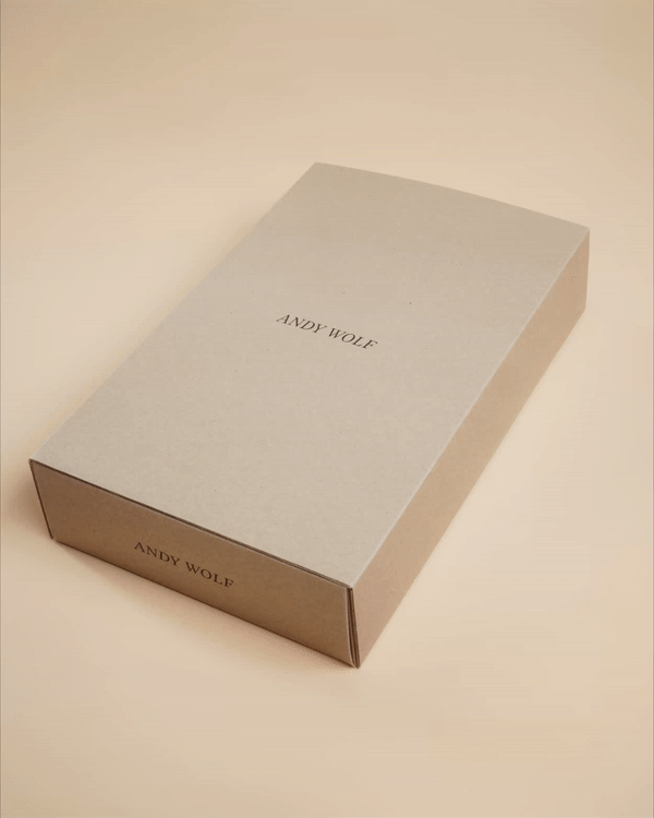ezgif.com-gif-maker Andy Wolf AWearness duurzame brillen met eco box